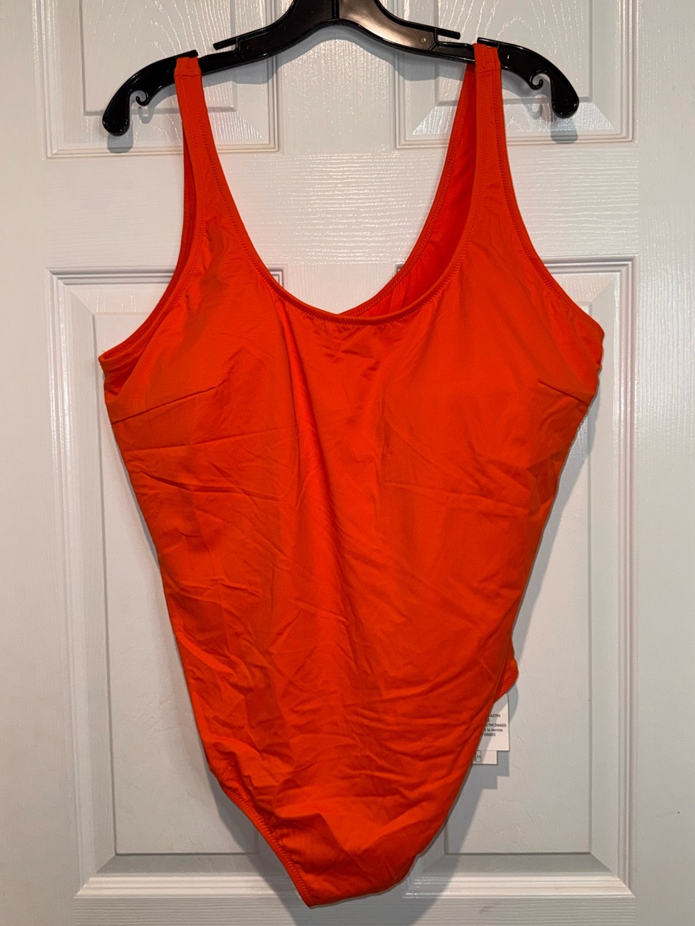 Amazon Essentials Bright Orange One-Piece Scoop Swimsuit. Size 3X. NWT